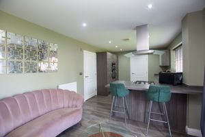 Kitchen- click for photo gallery
